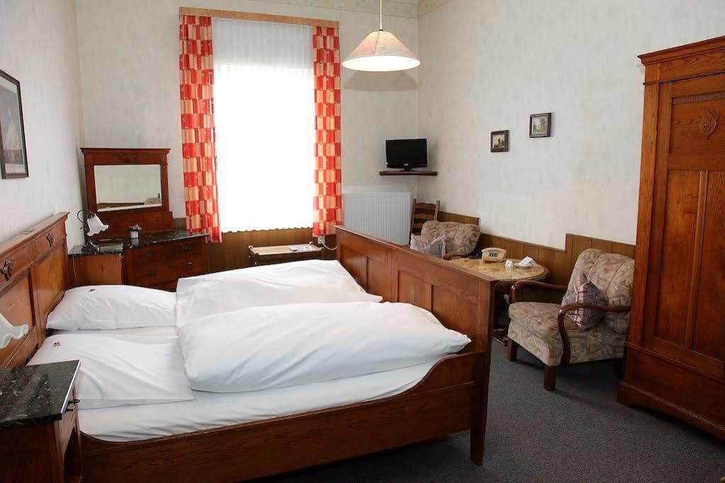 Hotel Restaurant Schute Emstek エクステリア 写真